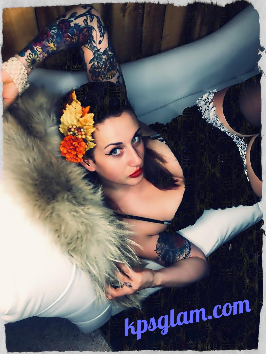 8 8